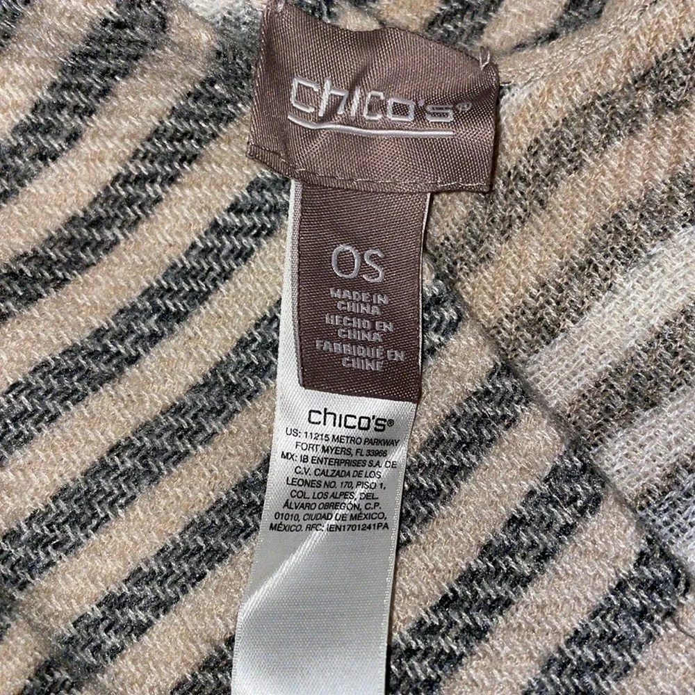 Chico’s‎ shawl/wrap.  One size.